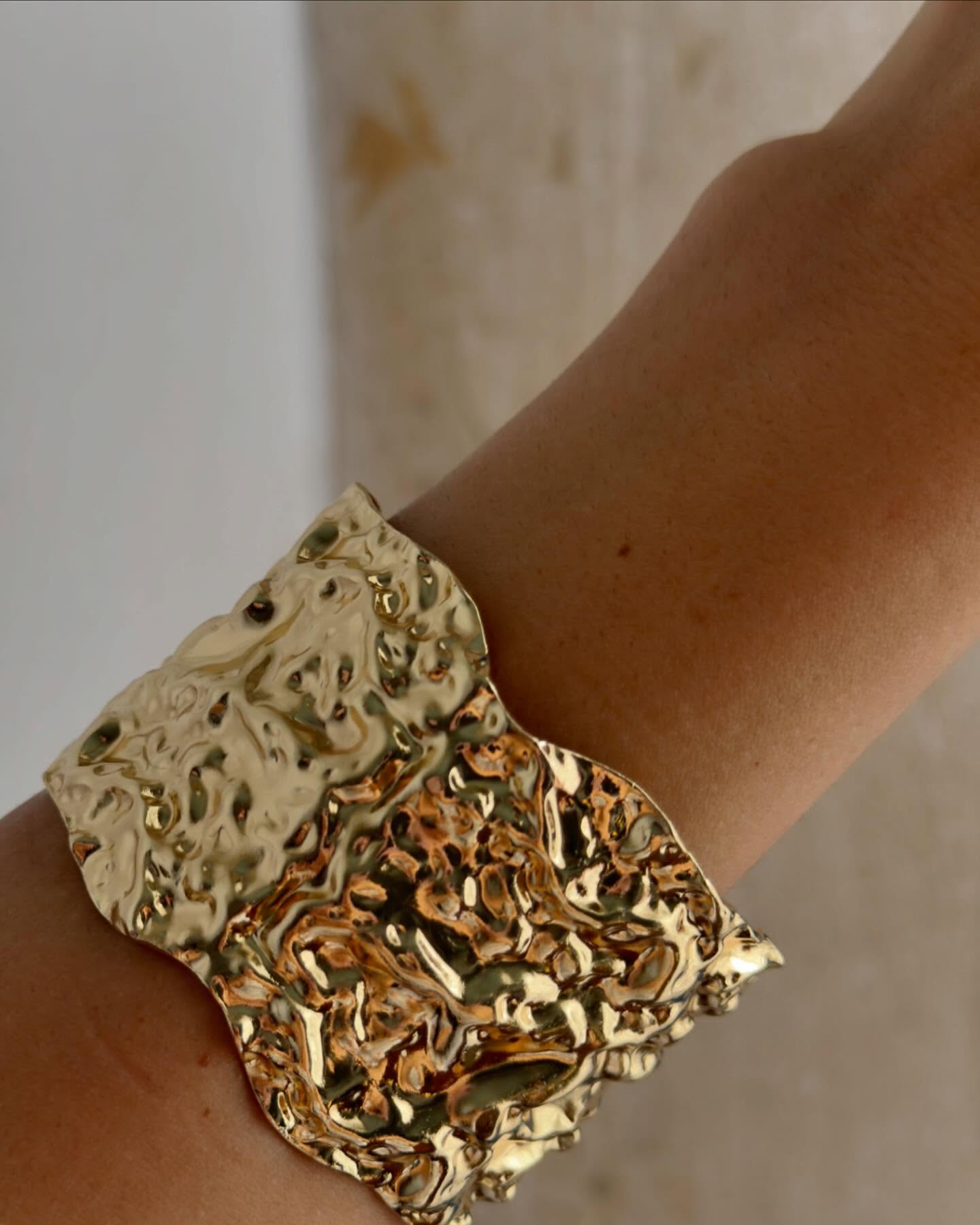 Bold Rough Hammered Gold Cuff Bracelet - Minimalist 18K Gold Plated Stacking Bangle for Everyday Wear