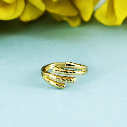 Spiral Gold Stacking Ring - Adjustable Contemporary Ring - Anti Tarnish I Stainless Steel I Premium Plating for longer shine